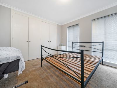 7 Ash Court, Armadale