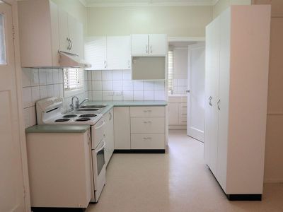 2 / 40 First Avenue, Kingaroy