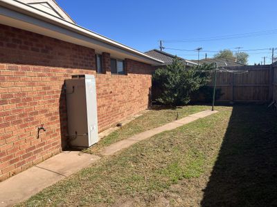 2 Nireeda Close, Moolap