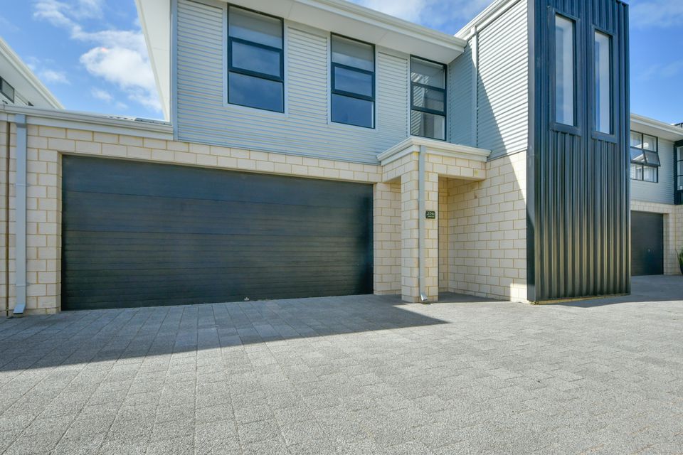 104c Safety Bay Rd, Shoalwater