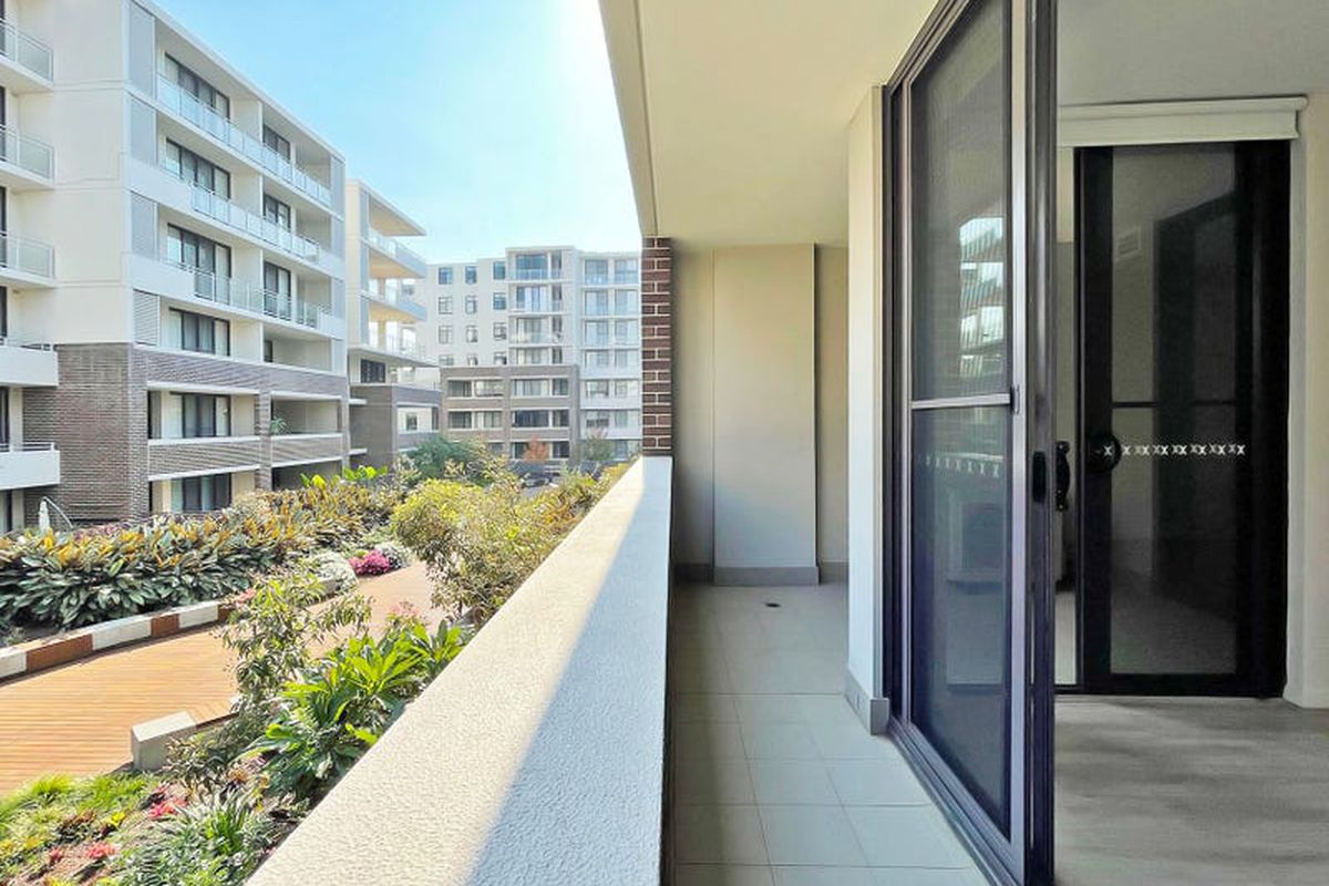 331 / 43 Amalfi Drive, Wentworth Point
