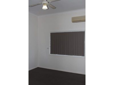 54 Nyang Street, Moulamein