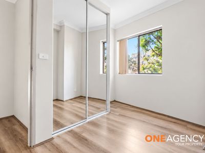2 / 2-4 Fourth Avenue, Blacktown