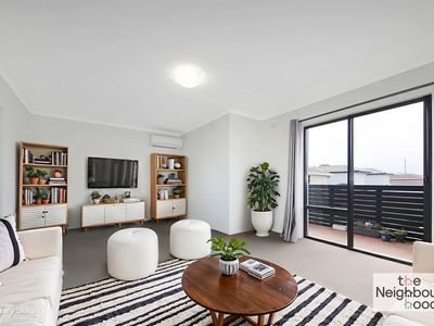 5 / 7 Burns Avenue, Clayton South