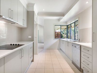 15 Eden Place, Worrowing Heights