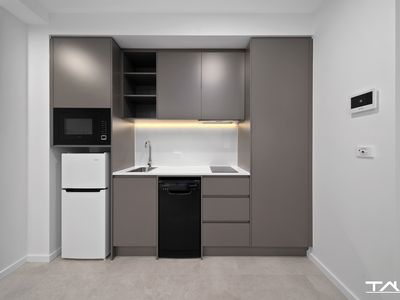 1-28 / 10 Belinda Place, Mays Hill