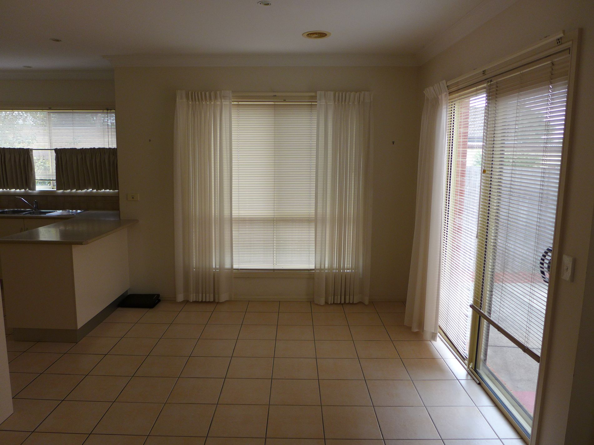 1 / 224 High Street, Belmont