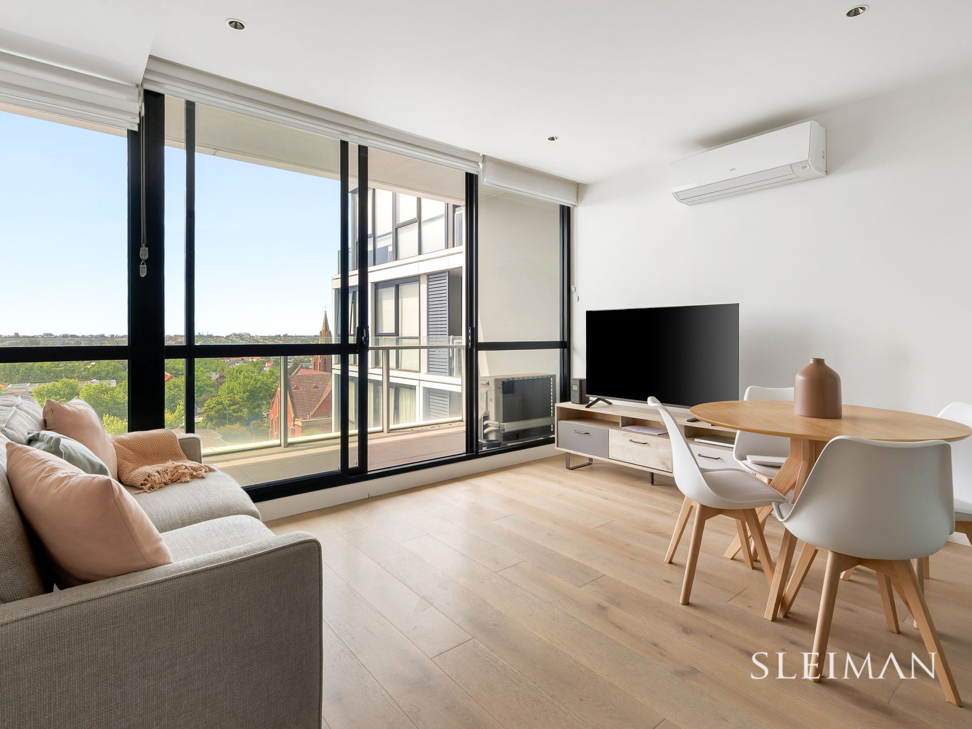 609 / 19 Russell Street, Essendon