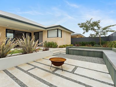 15 Boudicca Drive, Forrestdale