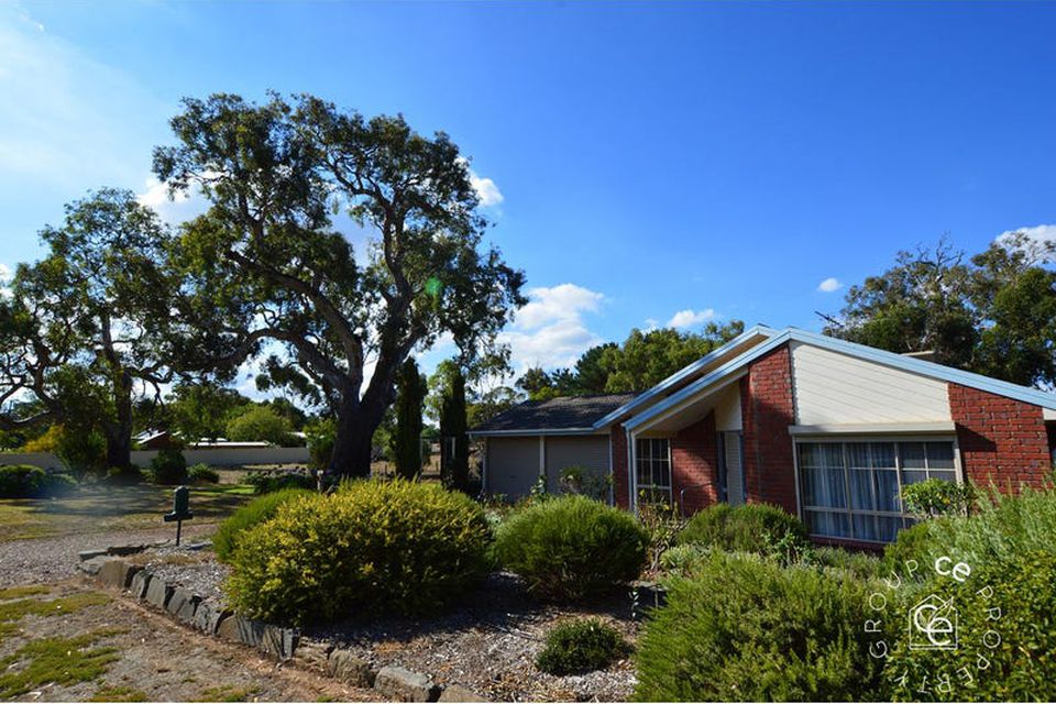 1 Giles Thorpe Crescent, Mount Pleasant