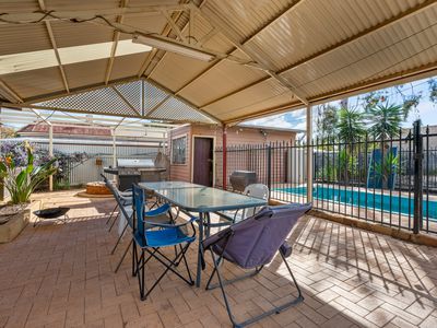 243 Burt Street, Victory Heights