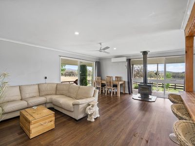 1335 Seymour-Tooborac Road, Hilldene