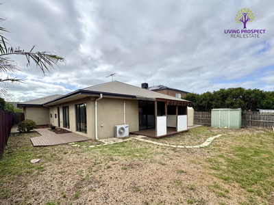 26 Wildcherry Place, Point Cook