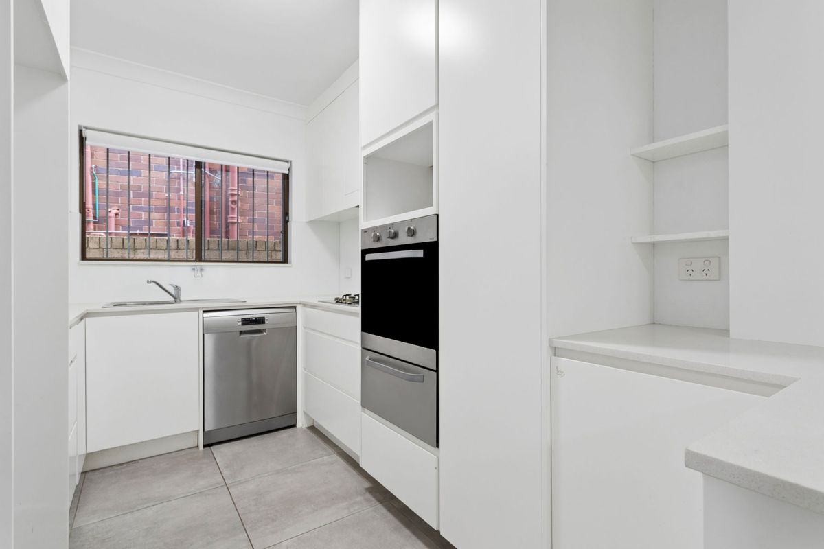 1 / 14 Furber Road, Centennial Park