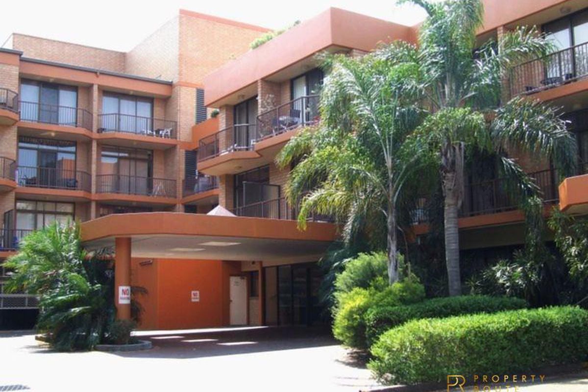 90/75-79 Jersey Street, Hornsby