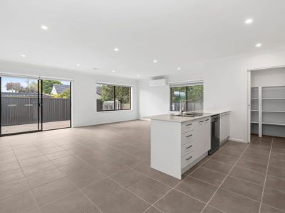 7A Logan Street, Hamlyn Heights