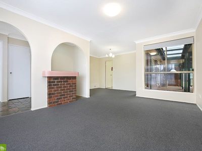 2 Serrata Place, Cordeaux Heights