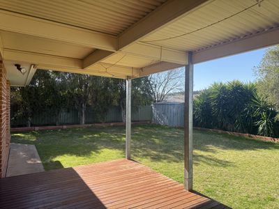 7 Cobden Place, Parkes