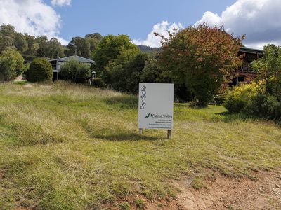 11 Reid Court, Tawonga South