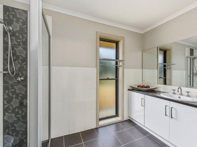 6 Acacia Drive, Millicent