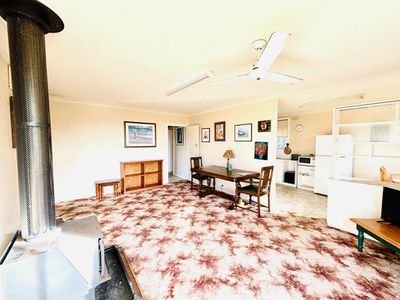 75 Mirrabooka Road, Mallacoota