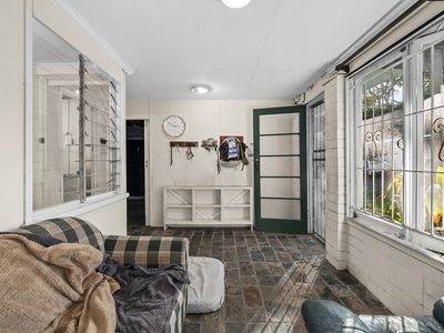 104 Basnett Street, Chermside West