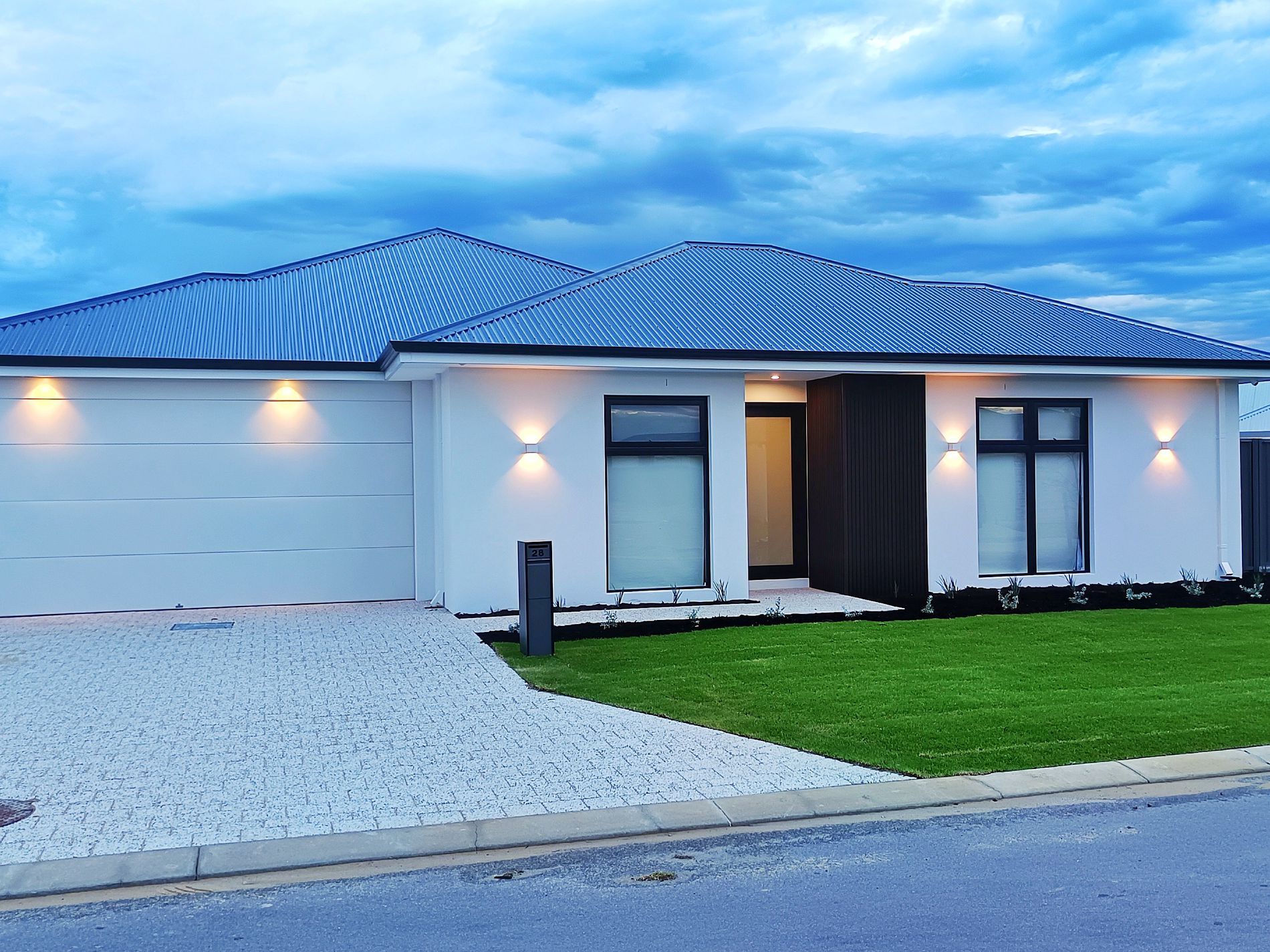 28 Arrowsmith Loop, South Guildford