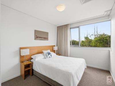 1005 / 3 Birkdale Place, Magenta