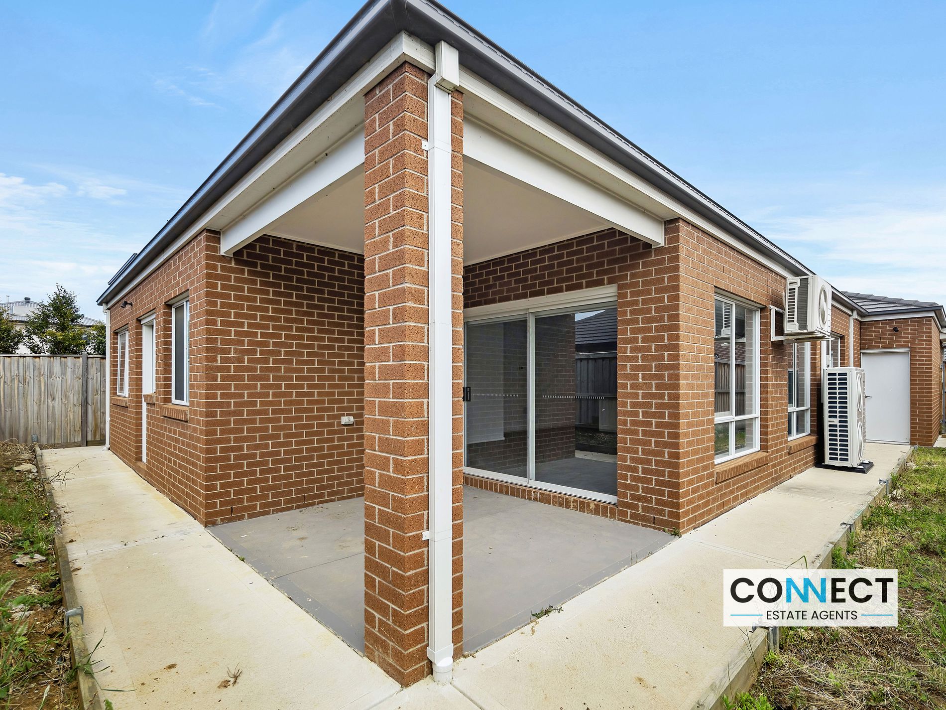 8 Nocturne Avenue, Clyde