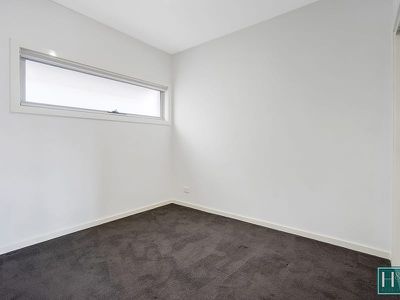 23 / 21 Station Road, Oak Park