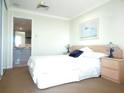 405/170 The Esplanade, Scarborough