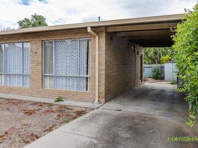 4 / 1C George Street, Horsham
