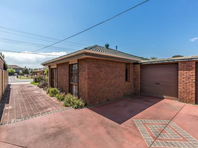 1 / 50 Tower Road, Werribee