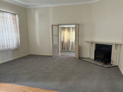 17 Elizabeth Street, Parkes