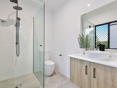 54-56  Golden Street, Goldsborough