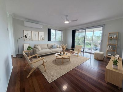 19 Bay St, Redland Bay