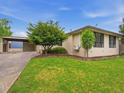 7 San Luis Dr, Sale