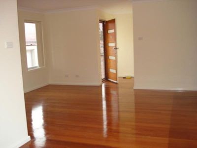 2 / 23 Banksia  Ave, Windang