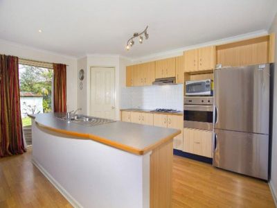 11 Mountbatten St, Corrimal