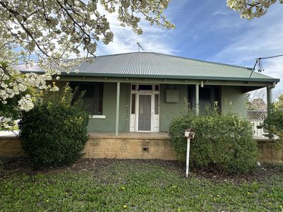 71 Currajong Street, Parkes