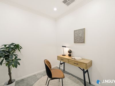 15a Thomas Avenue, Lurnea