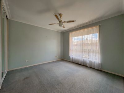 2 / 1 Gray Street, Swan Hill