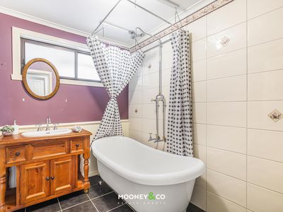 11 Glendoon Road, Junction Village