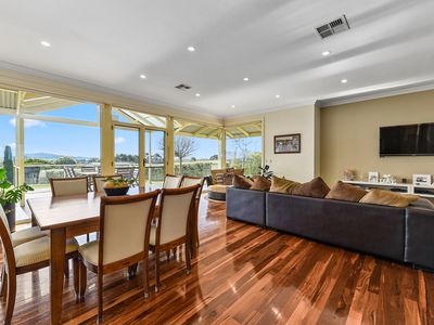 212 Wynham Road, Moorak