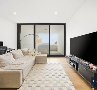 410 / 888b Pacific Highway, Gordon