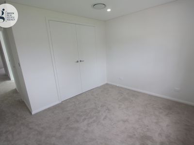 4 Grand Ave, West Ryde