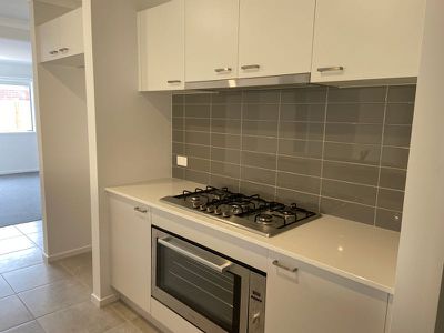 4 Rosebank Road, Thornhill Park