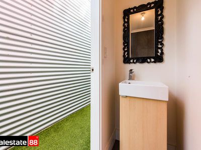 3 Little Saunders Street, East Perth