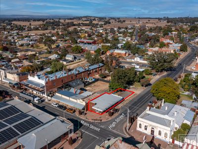 102 Main Street, Rutherglen