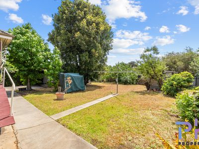 21 Mahon Ave, Kennington